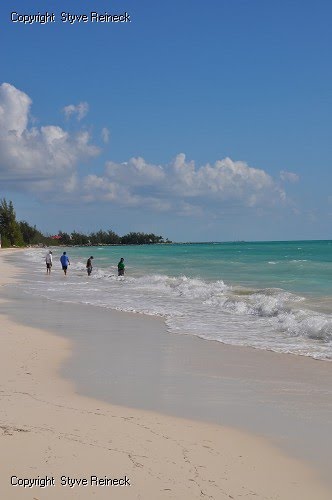 Banama Beach by Styve Reineck