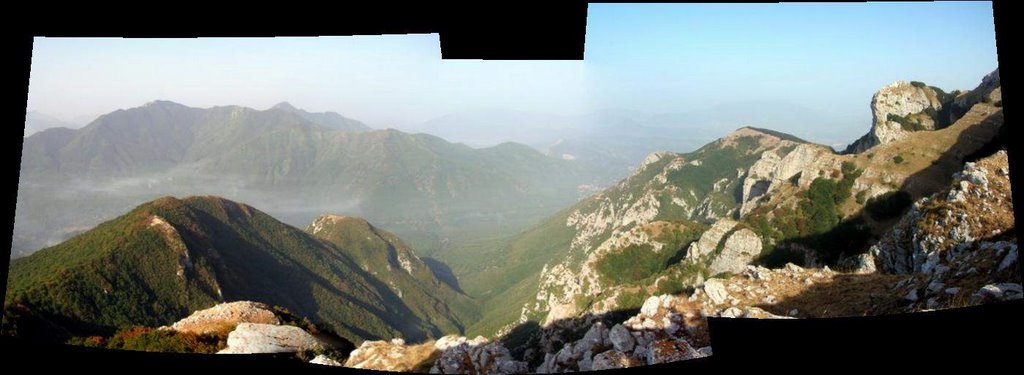 Panorama dal Monte Terminio - versante di Serino by ivanmosca