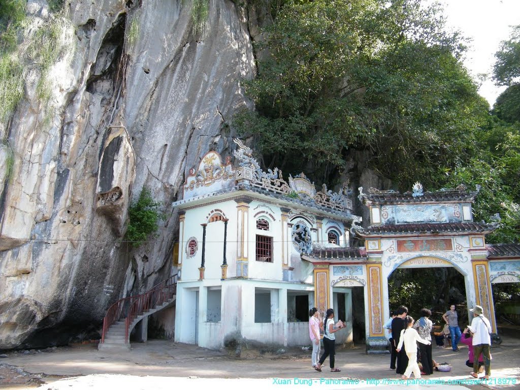 Chùa Hải Sơn (Chùa Hang) - Pagoda by Vietnam Atlas