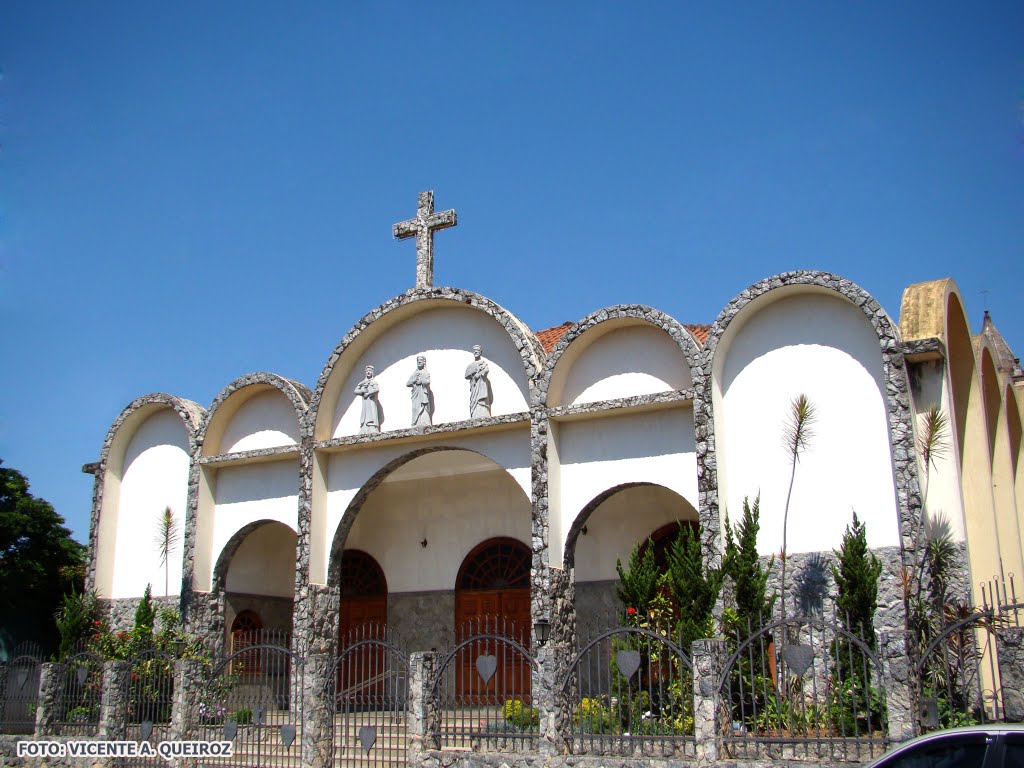 Saltinho (SP) Matriz do Sagrado Coração de Jesus by Vicente A. Queiroz