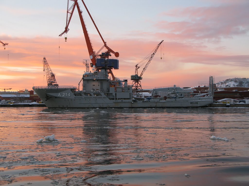 Gothenburg harbour 2010 by biketommy999