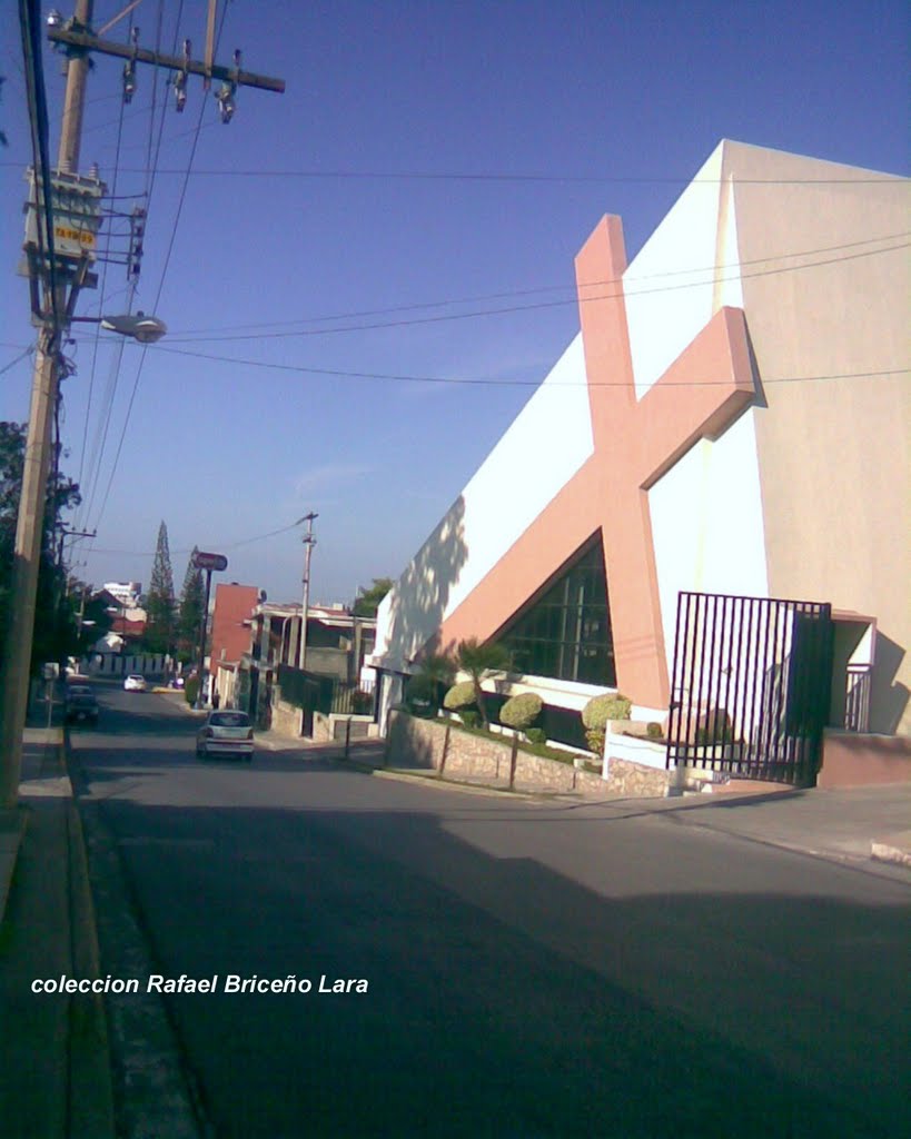 Calle Tampico by Rafael Briceño Lara