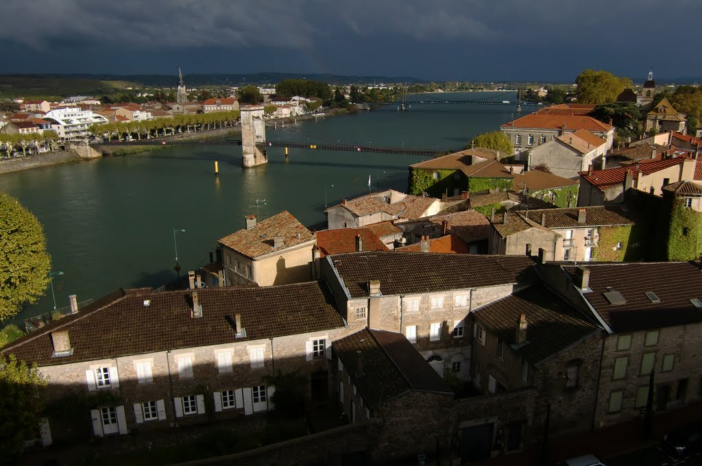 Le Rhône à Tournon by illorenese