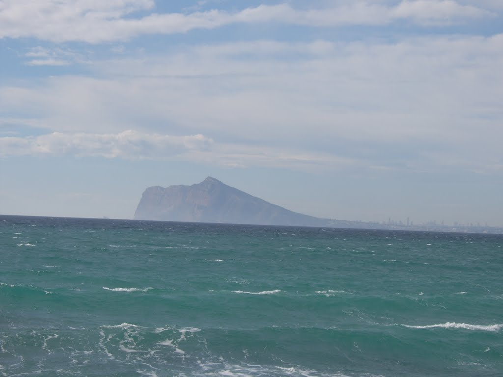 SIERRA HELADA, DESDE CALPE by Ramon DE LA FUENTE