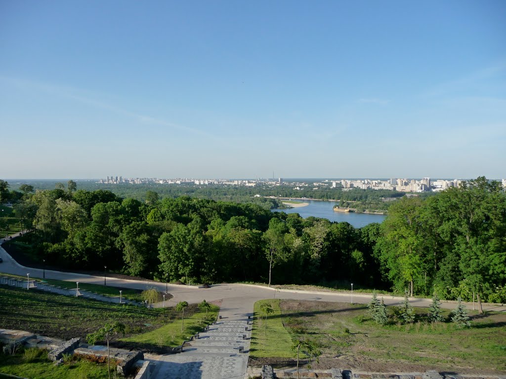 Pechersk Landscape Park, Kyiv, Ukraine by murphy234