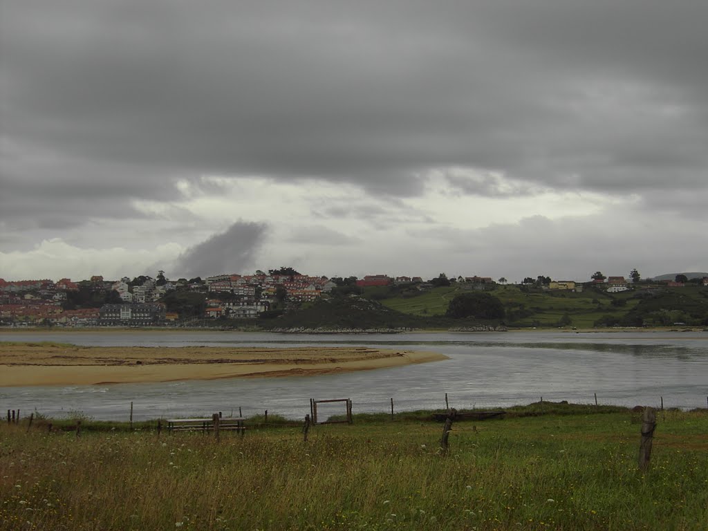 Vista desde la Playa de Robayera (Miengo) , Cantabria by ©-Miguel A. Rodríguez Terán