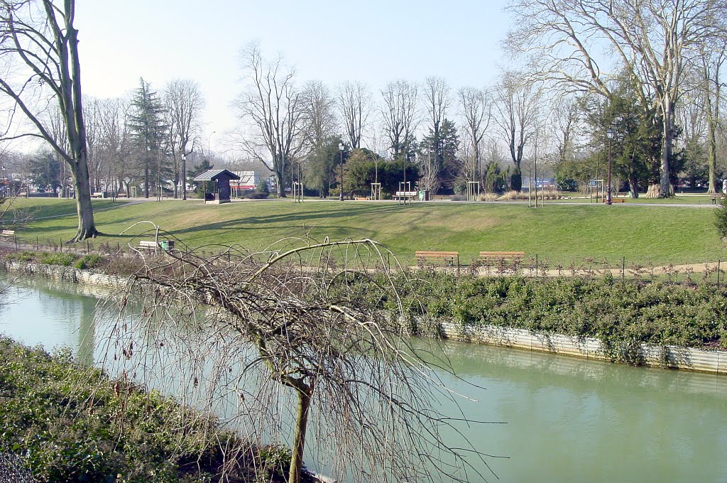 Châlons-en-Champagne : petit jard by Effel