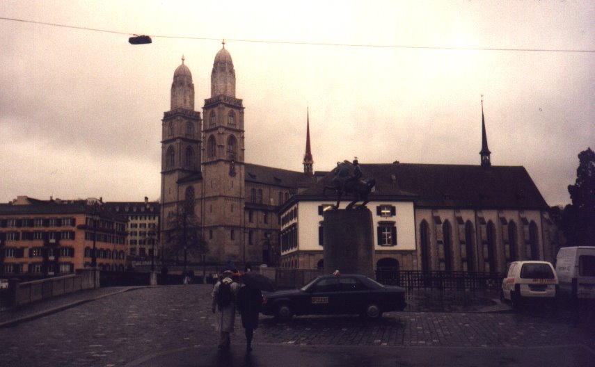 Grossmuenster and taxi by pcb