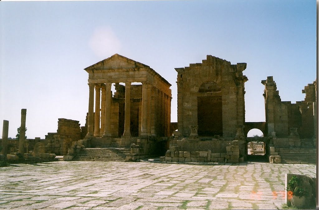 Ruinas romanas en Sbeitela by AnaMariaOss