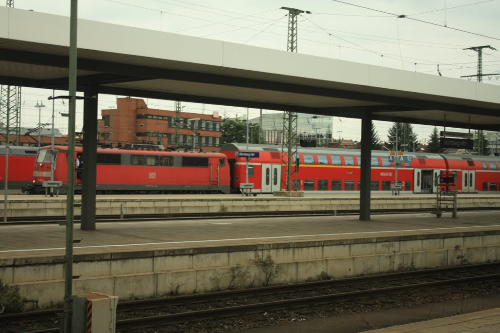 Train Station, Nurnburg, Germany by RDNULL