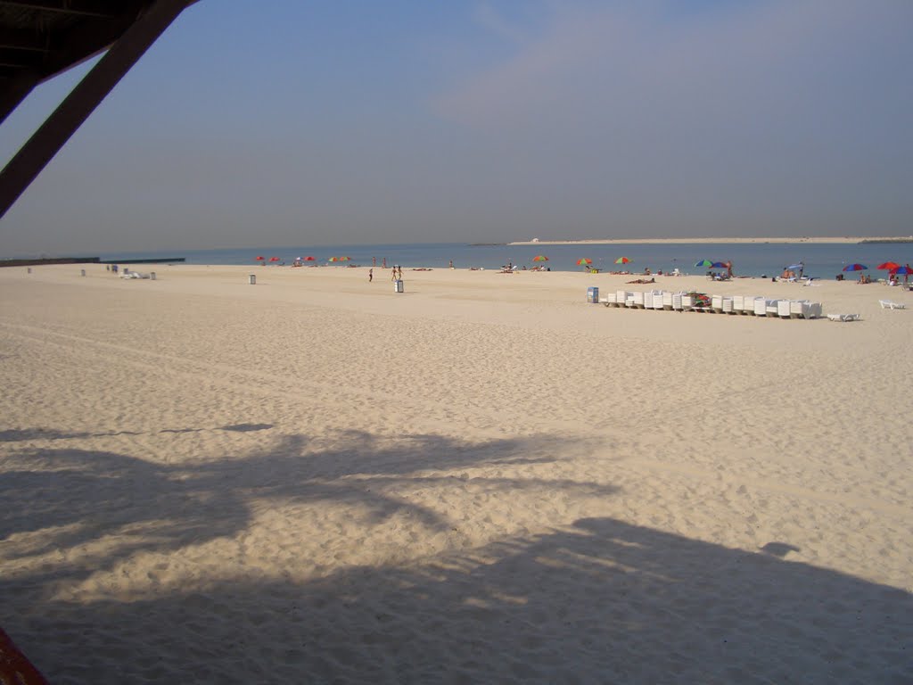 Jumeira Beach Nov 2010 by Manfred Siebke