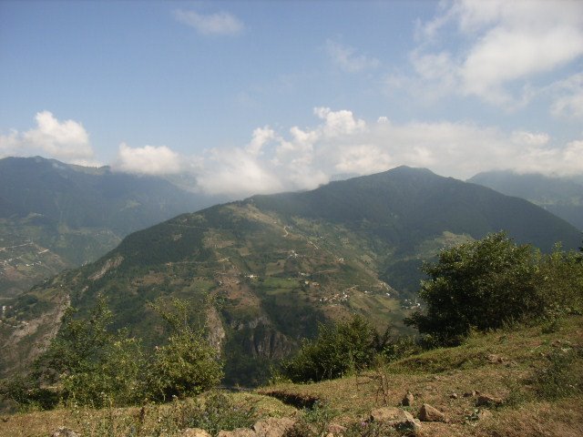 61750 Akarsu/Maçka/Trabzon, Turkey by AKARSU KÖYÜ LARHAN