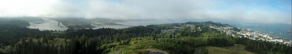 View from the Astoria, Column - Astoria,OR by geocheb