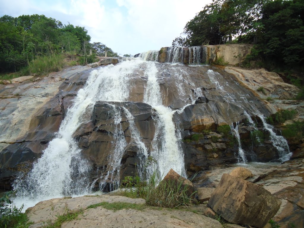 Cachoeira da Usina Velha (Usina Velha waterfall) Dec. 10, 2010 BRC by Bruno Rossano