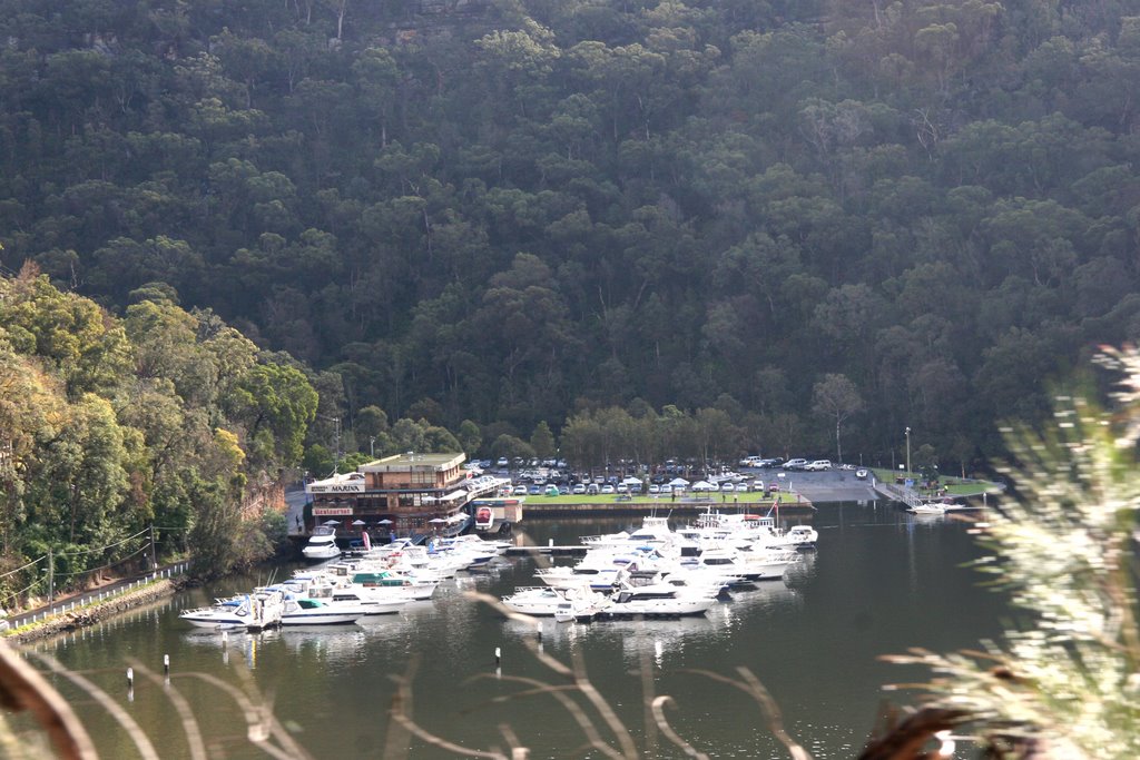 Berowra Waters Marina by Ian Stehbens