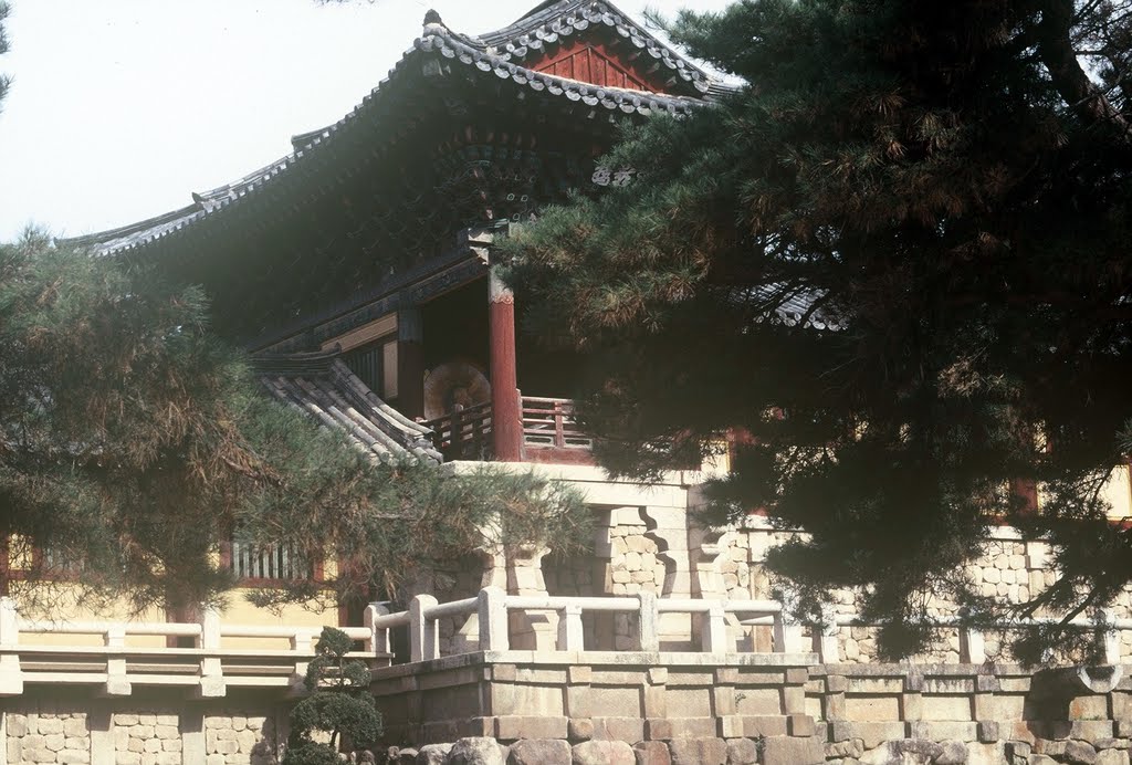 Land of the Morning Calm Bulguksa Temple 仏国寺 by pivatana