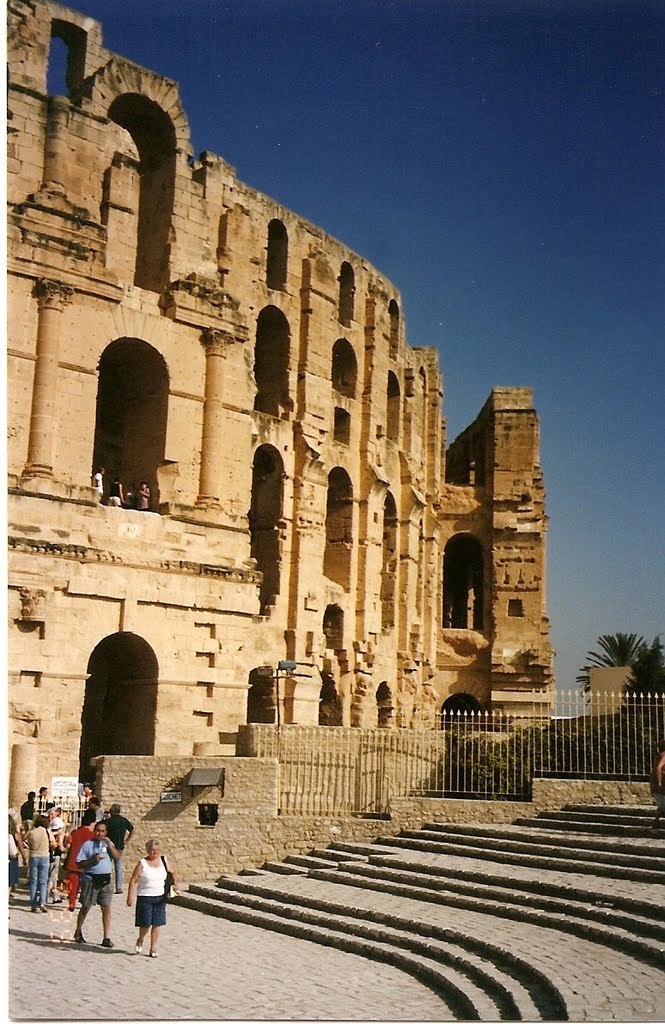 Anfiteatro El Djem by AnaMariaOss