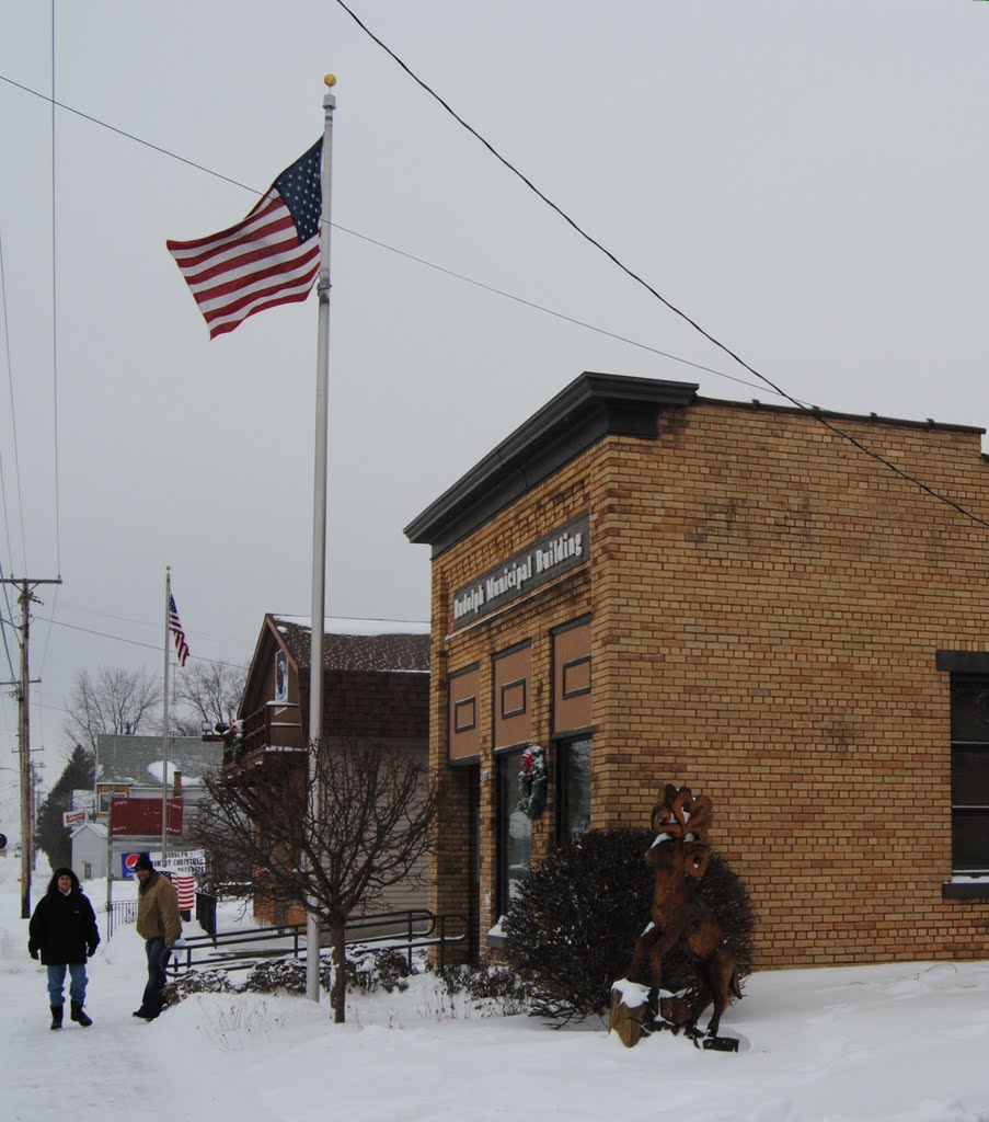 Municipal Building, Rudolph by farmbrough