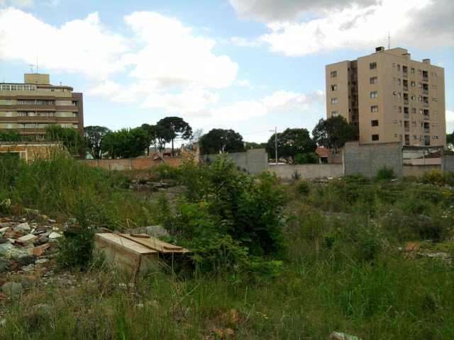 Terreno Abandonado by Douglas_nsbs