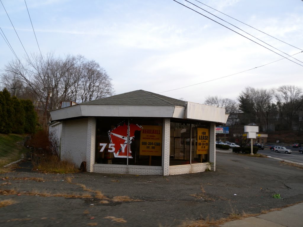 Former Verona Chrysler Dealer by Adam Elmquist