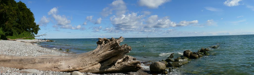 Strand bei Sassnitz by HHagen