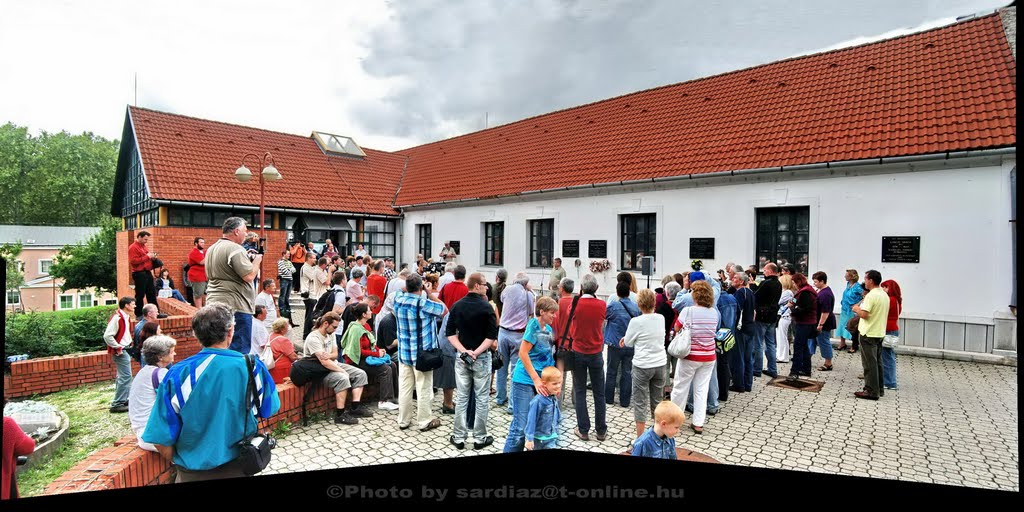 Panoramio photo exhibition opening - Ajka DSC_5024-5025 Panorama-1 by A. Zoltán Sárdi (pho…