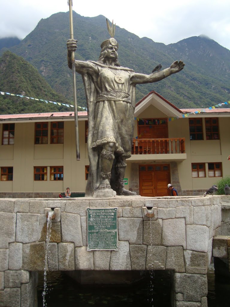 Statue of Inka, Aguas Calientes, Cuzco, Peru (M) by Monwar Ali