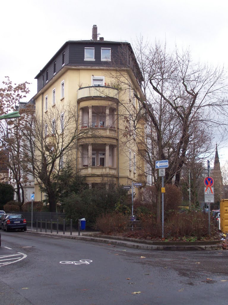 Kreuzung Arndtstrasse, Kettenhofweg und Cornelliusstrasse by kordar