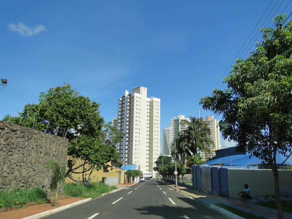 Rua Pestalozzi - Campo Grande/MS by Carlos Morcego