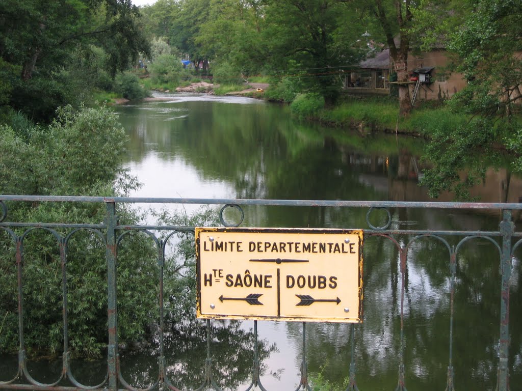 Ognon bij Bonnal, grens tussen Haute Saône en Doubs by bouke12