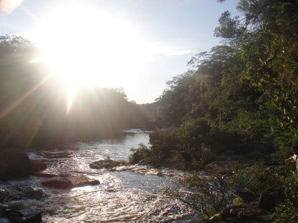 Poço da cachoeira de baixo by Thales Rosa