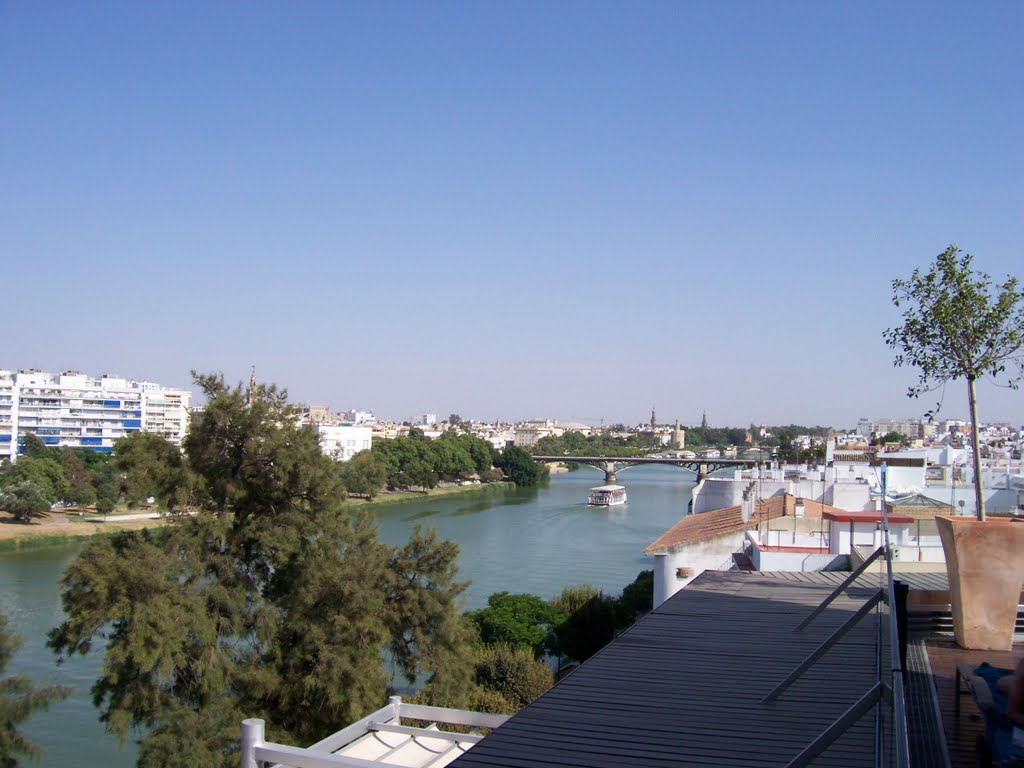 View from Hotel Abba Triana roof, Pohled ze střechy hotelu Abba Triana by Bredy 46