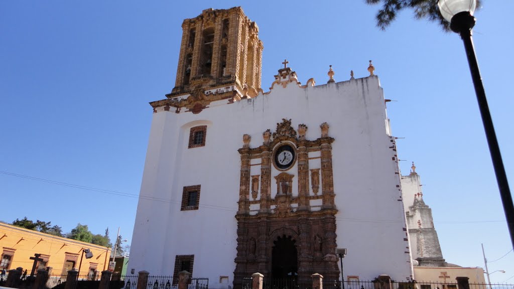 Iglesia San Juan Bautista Zimapán Hidalgo by Alejandro Zamudio L.