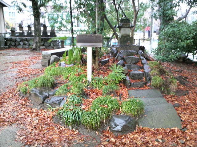 熊野神社(stone monument) by lhai