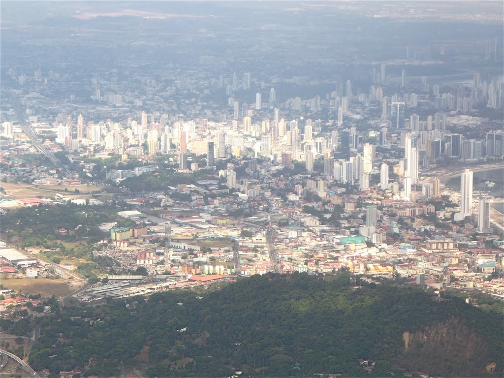 View of Panama City from plane over Cerro Ancón hill by leahbak