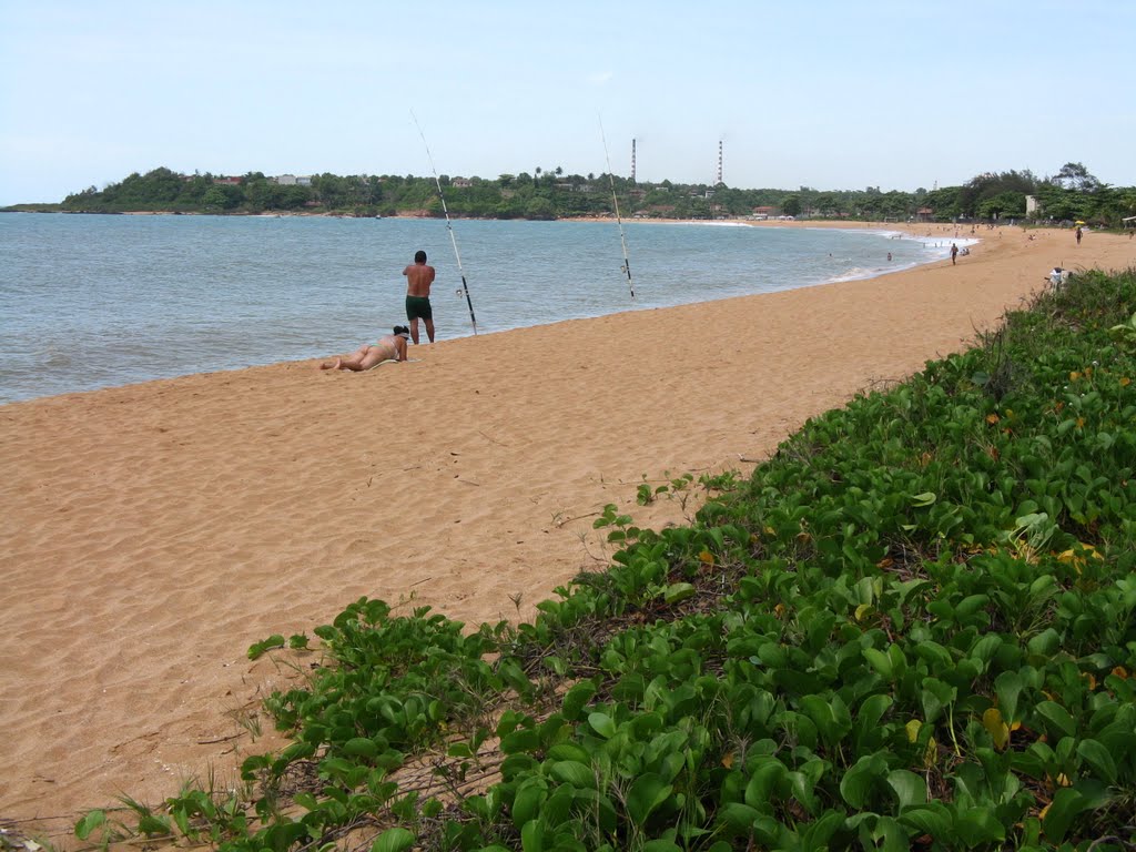 Praia de carapebus 2011 - vista para a região sul by Flavio  Otone