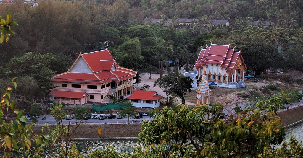 Aerial view of Temple สำนักสงฆ์ในหาน at Naihaan (Nai Harn) Beach, Phuket by Lady GooGoo La La