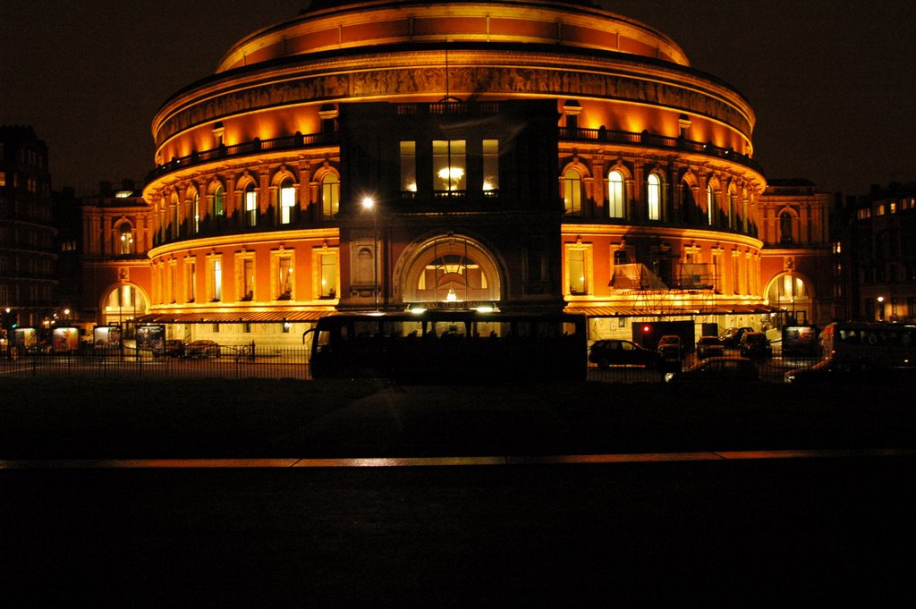 London. Albert Hall by Vyacheslav Ryabichev