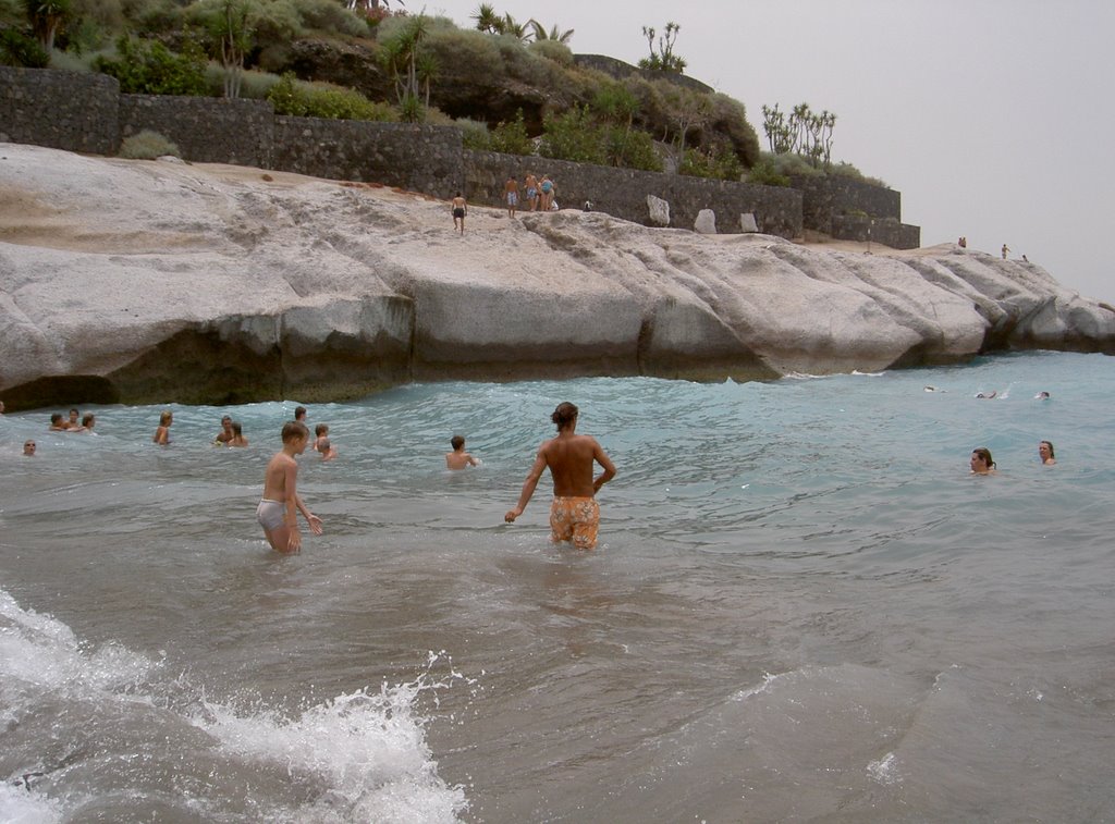 Playa del Duque, Costa Adeje, Tenerife. by Manolo Barbon