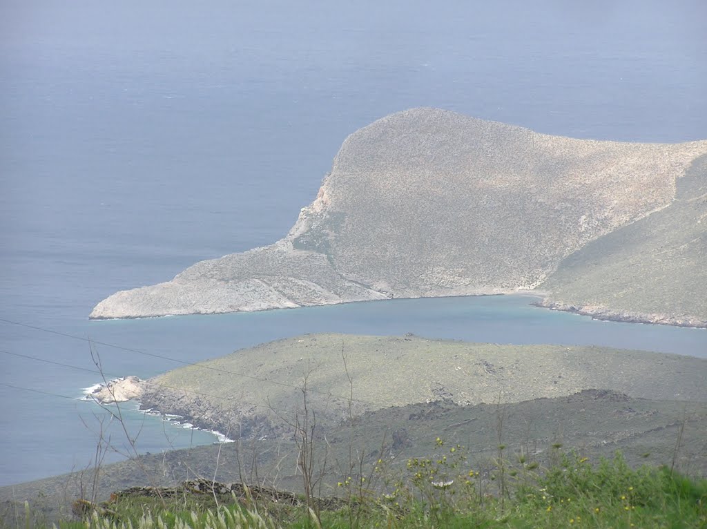 Grammata beach from Sa Michalis by skonix