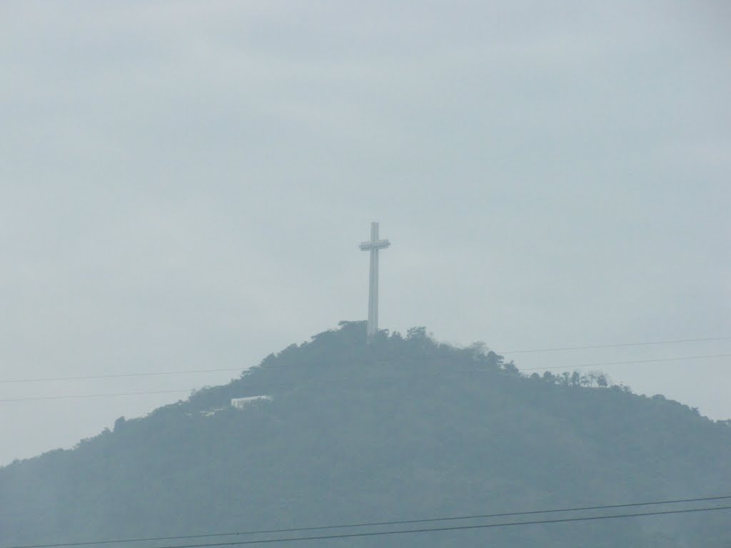 Mt. Samat Shrine by traveler101