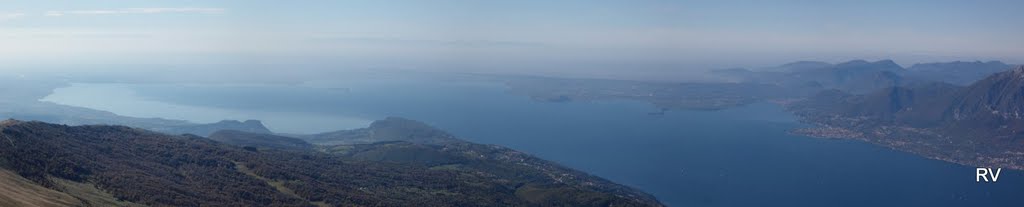 Il Lago di Garda dal Rifugio Chierego by Raffaele Vincelli