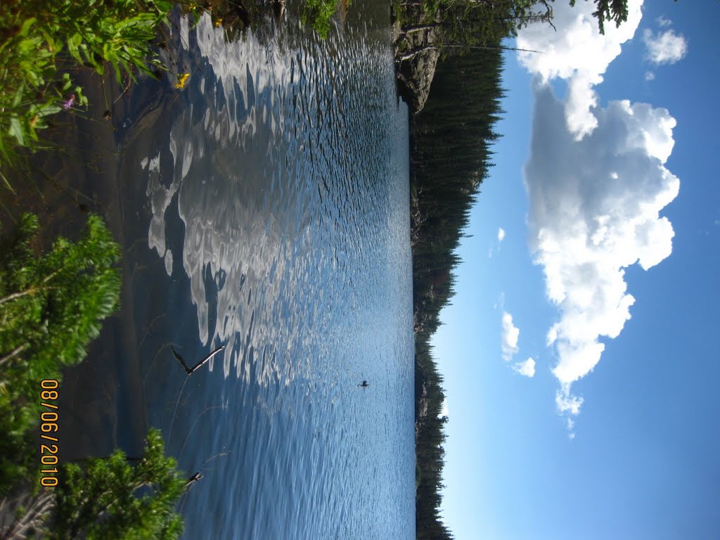 Sky in a lake !!!! by rsquaredh