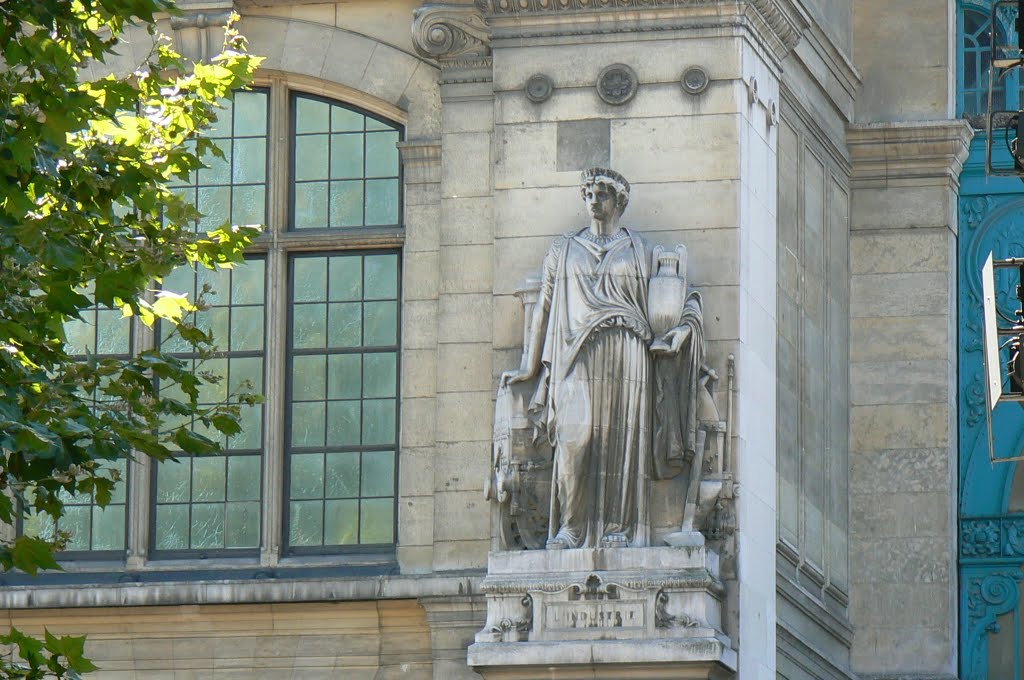 Statue - gare d'Austerlitz by JP.GUYOMARD