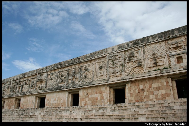 Friso maya, Uxmal by matefacto