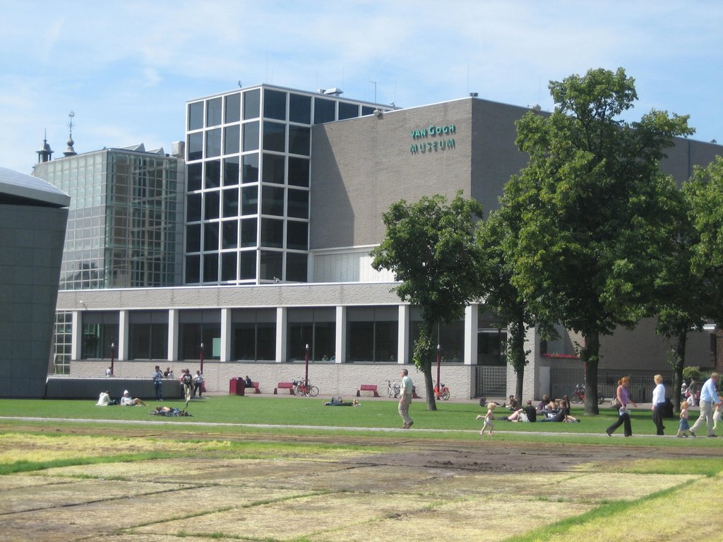 Van Gogh Museum by Johan Zuidema