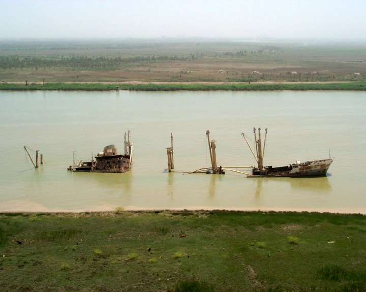 Ship wreck by José Caballero Garcí…