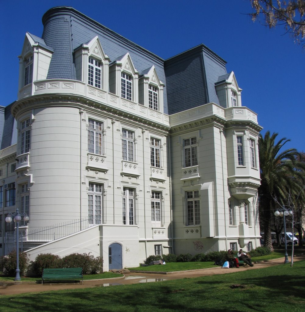 Musée Fonck, Viña del mar 5 by Dersou1