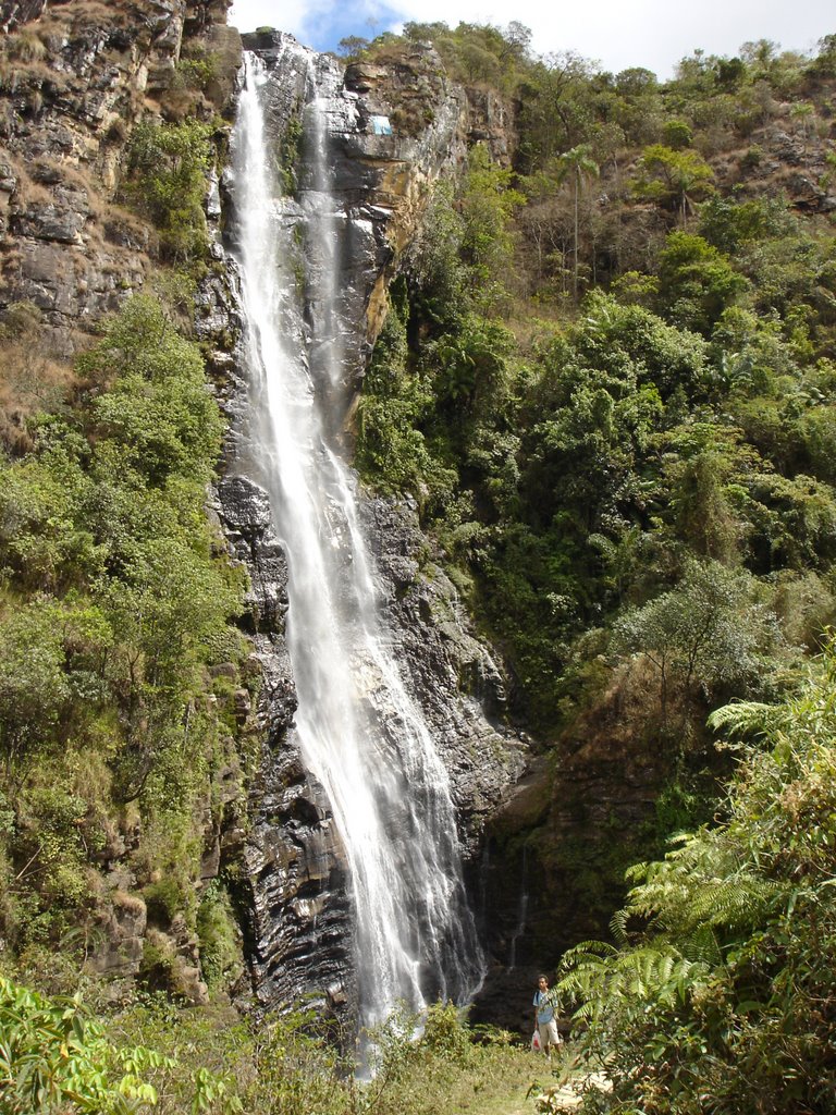 Ipoema - Cachoeira Alta by Wagner S. Ribeiro