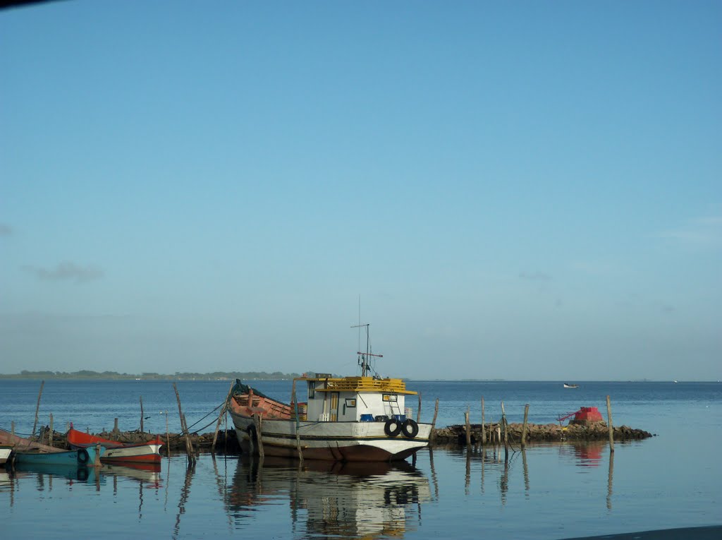 Boca da doca em São José do Norte-RS-Brasil. by Sergio Roig